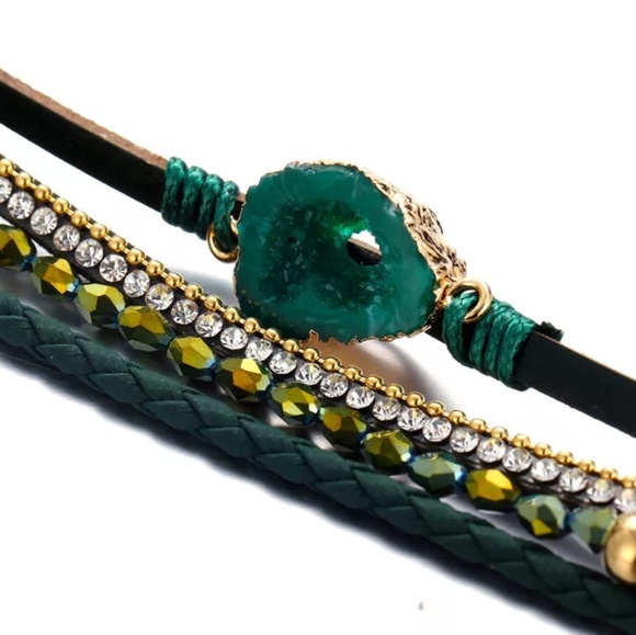 🆕️Boho Green agate stone leather bracelet - Picture 5 of 5